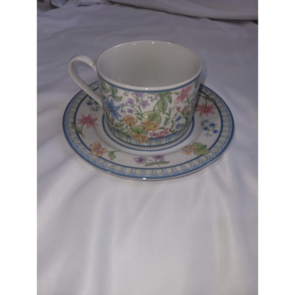 Vintage PTS  International Interiors My Garden Mug And Saucer Color Flower